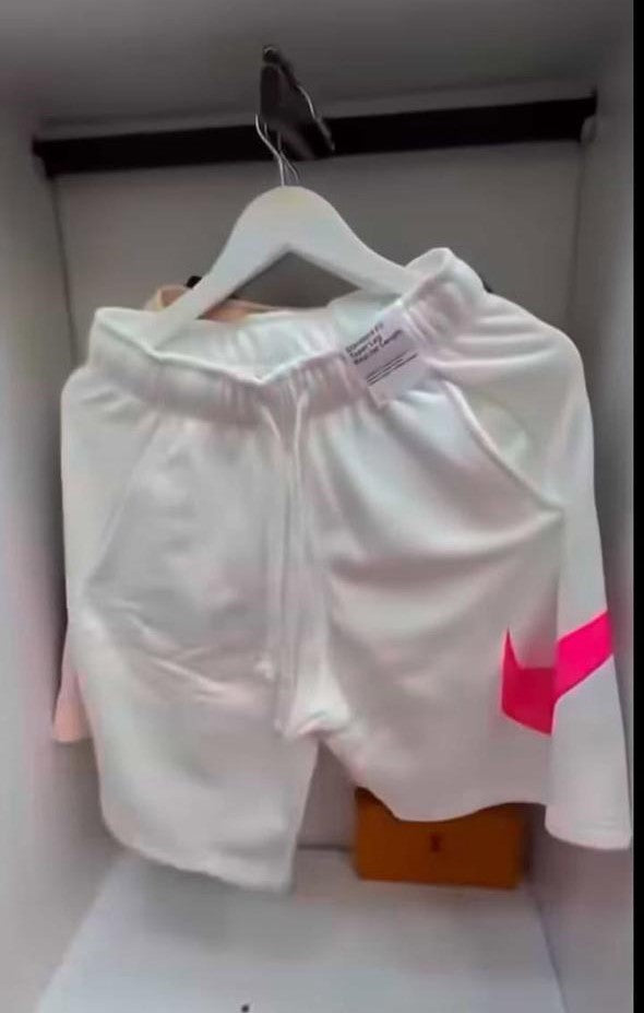 SHORT NIKE