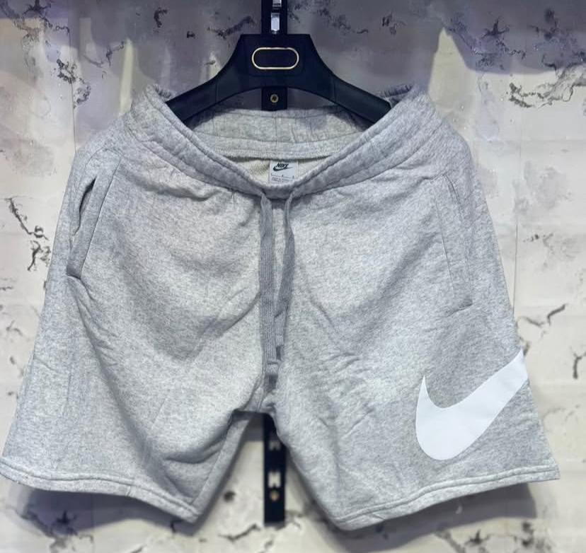 SHORT NIKE